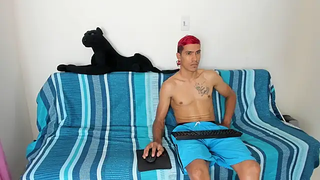 QuinnAndpuma1 online show from 01/22/25, 03:20