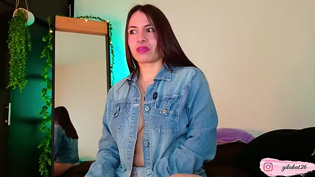 GilaKat online show from 04/26/26, 04:43