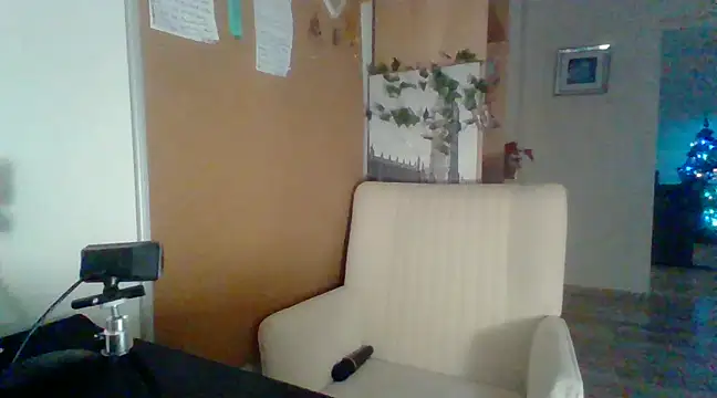 Snapshot of ReifeVenna chatting on 01/16/25, 10:23 ReifeVenna online show from 01/16/25, 10:23