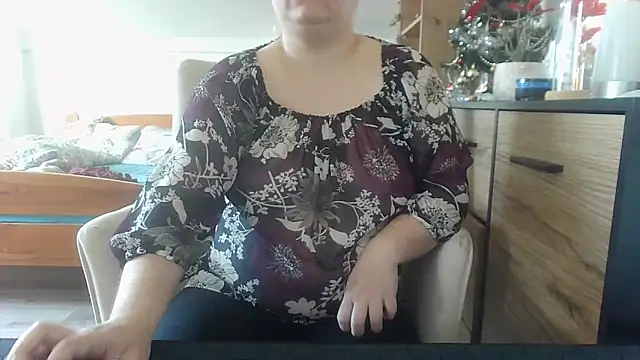 Snapshot of ReifeVenna chatting on 01/23/25, 09:39 ReifeVenna online show from 01/23/25, 09:39