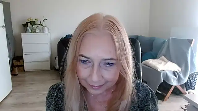 sofia xkiss online show from 01/22/25, 10:50