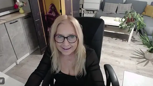 sofia xkiss online show from 02/21/26, 02:51