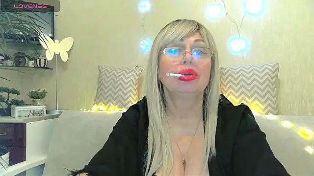 SusieNoreen online show from 01/29/25, 07:46