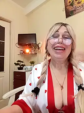 SusieNoreen online show from 10/08/25, 03:15