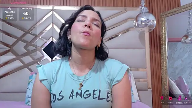 Sluttyandmature online show from 04/14/26, 12:55