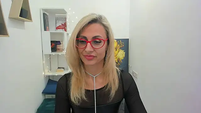 MuseOfStage online show from 03/05/25, 05:39