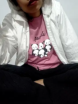 catreena online show from 11/26/25, 07:04