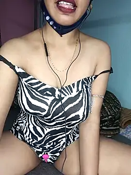 wild bong queen online show from 12/23/24, 02:28