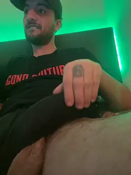 hard macoor12 online show from 02/04/25, 10:34