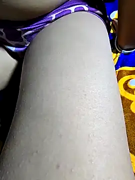 Snapshot of hotbaby_5 chatting on 01/04/25, 04:22 hotbaby 5 online show from 01/04/25, 04:22