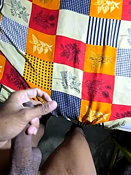 Snapshot of hotbaby_5 chatting on 02/14/25, 03:33 hotbaby 5 online show from 02/14/25, 03:33