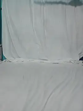 Snapshot of hotbaby_5 chatting on 09/24/25, 05:33 hotbaby 5 online show from 09/24/25, 05:33