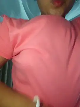 Snapshot of hotbaby_5 chatting on 10/08/25, 05:27 hotbaby 5 online show from 10/08/25, 05:27