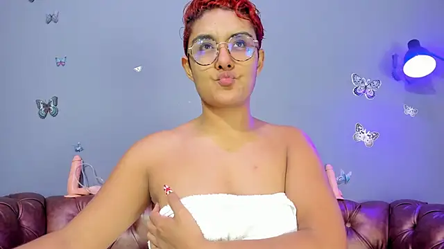 Snapshot of Kaira_mosse chatting on 02/24/26, 11:19 Kaira mosse online show from 02/24/26, 11:19