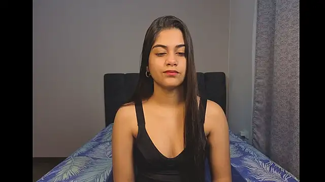 MiaOrtizCam online show from 02/22/26, 05:22