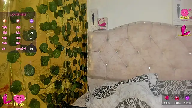 Snapshot of cristalconnorr chatting on 11/07/25, 03:12 cristalconnorr online show from 11/07/25, 03:12