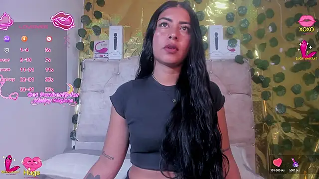 Snapshot of cristalconnorr chatting on 03/27/26, 07:46 cristalconnorr online show from 03/27/26, 07:46