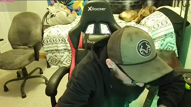 XMeF10 online show from 01/11/25, 06:33