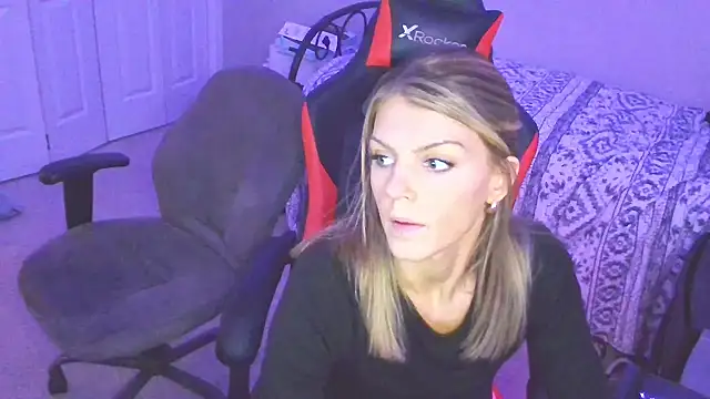 XMeF10 online show from 02/03/25, 06:45