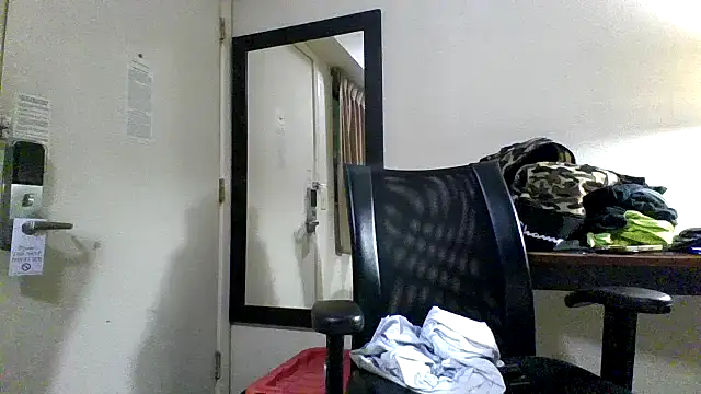 XMeF10 online show from 12/21/25, 09:38