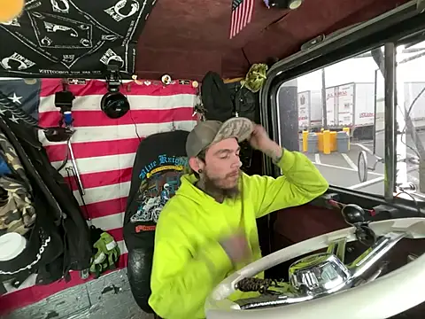 XMeF10 online show from 01/14/26, 05:07