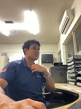 Snapshot of Brencuz chatting on 09/10/25, 06:08 Brencuz online show from 09/10/25, 06:08