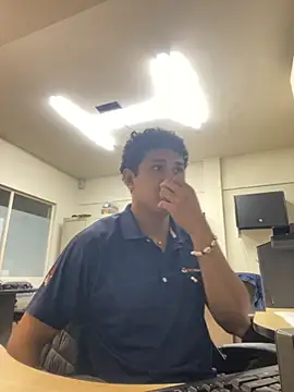 Snapshot of Brencuz chatting on 09/15/25, 05:02 Brencuz online show from 09/15/25, 05:02