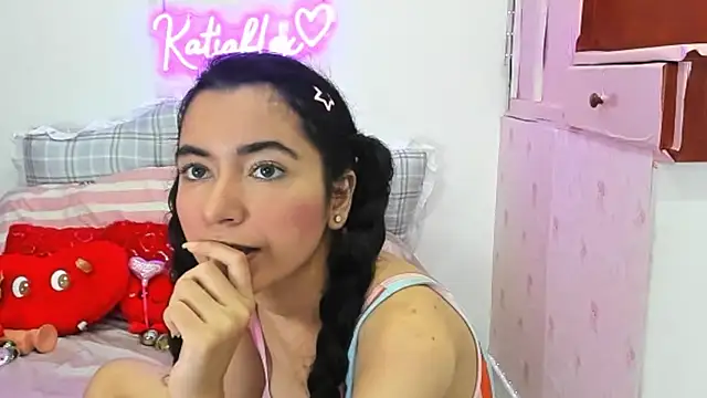 Katiaflex online show from 01/26/25, 01:52