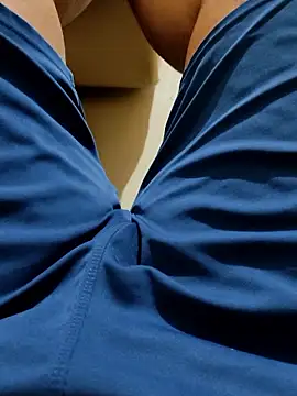 Akhil3290 online show from 03/18/26, 04:21