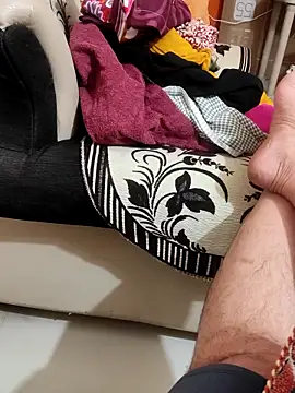 Akhil3290 online show from 04/01/26, 04:37