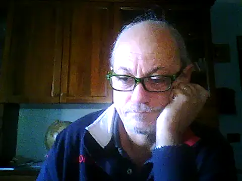 Snapshot of gianbragallini chatting on 12/21/24, 08:50 gianbragallini online show from 12/21/24, 08:50