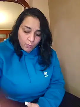 paulinaDiaz1 online show from 11/30/25, 08:24