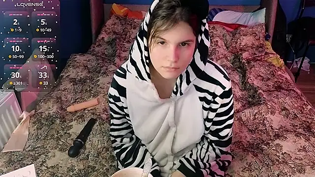 Ruyjin Choi online show from 12/19/24, 03:52