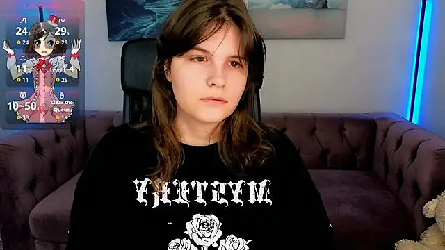 Ruyjin Choi online show from 10/16/25, 10:27