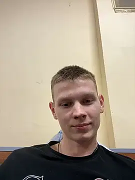 fameboyboo online show from 01/04/25, 07:02