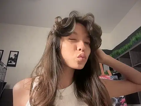 DesiredHoney online show from 09/27/25, 05:51