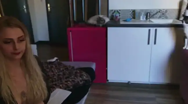 ce leste   online show from 01/12/25, 02:19