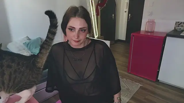 ce leste   online show from 10/18/25, 01:12