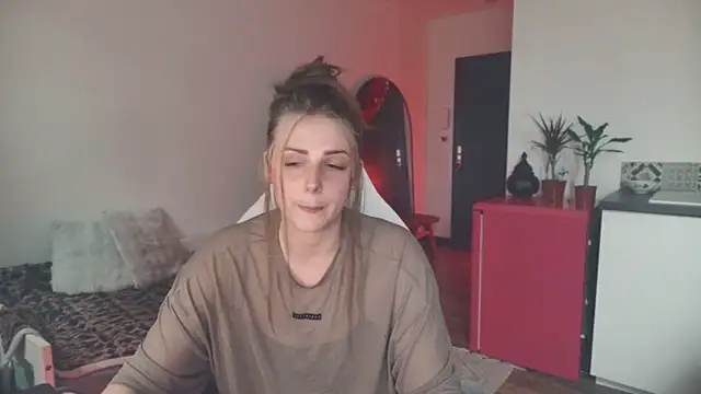 ce leste   online show from 04/25/26, 04:37