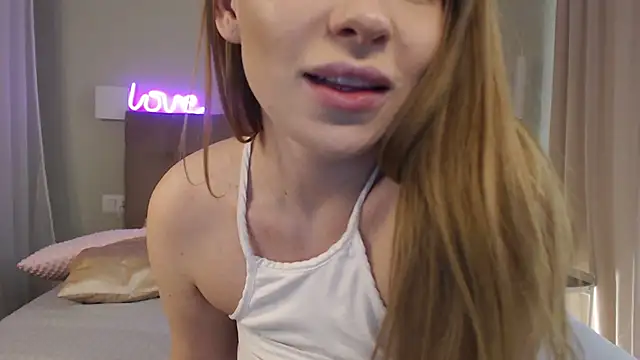 NoraLosttT online show from 01/25/25, 10:07