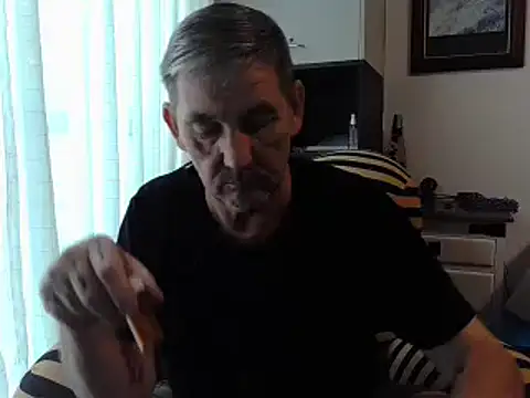 ChunkyMonkey007 online show from 12/03/24, 09:23