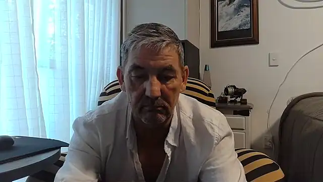 ChunkyMonkey007 online show from 01/25/25, 05:18