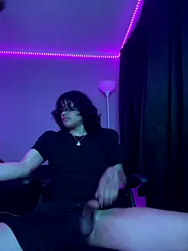 plutomf online show from 10/21/25, 06:14