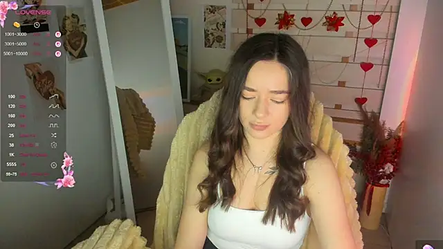 Bella XO online show from 04/13/26, 06:52