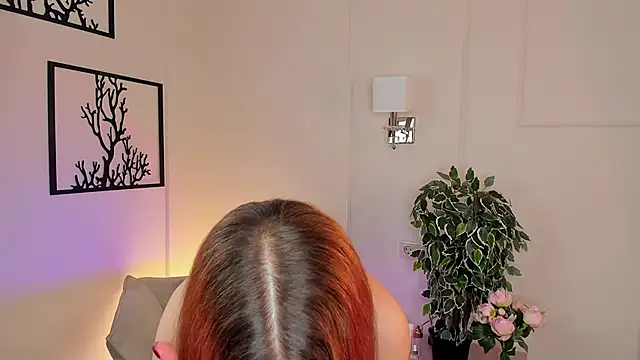 OdetteHarwick online show from 03/22/25, 07:04