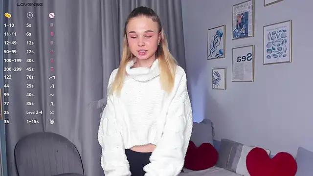 OdetteHarwick online show from 11/25/25, 06:13