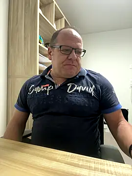 coupleLatinaLovers online show from 12/22/25, 07:05