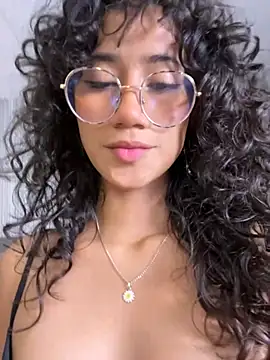 KaitlynLoveCam online show from 02/03/26, 10:15