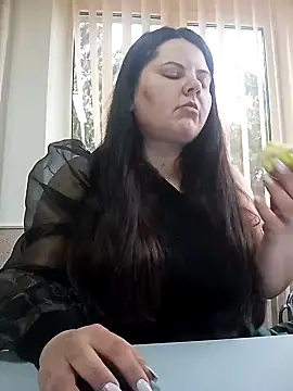 ValhallaXXL online show from 01/24/25, 08:02