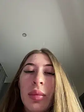 your girl next door online show from 01/11/25, 12:29